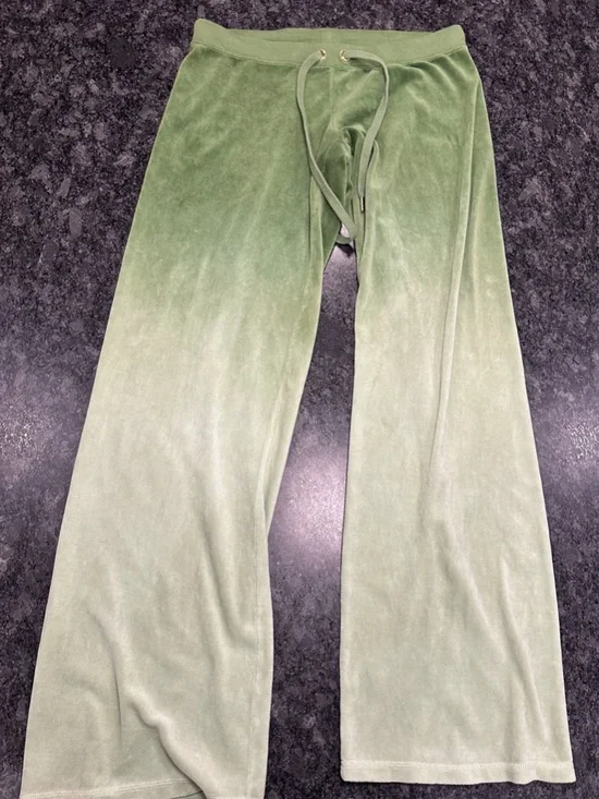 Juicy Couture Tracksuit Sweatsuit - Matching Top and Bottom - Women size L - Picture 4 of 5